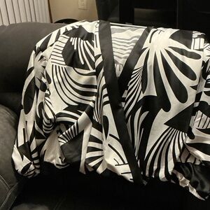 Black and White Abstract Print Satin Top